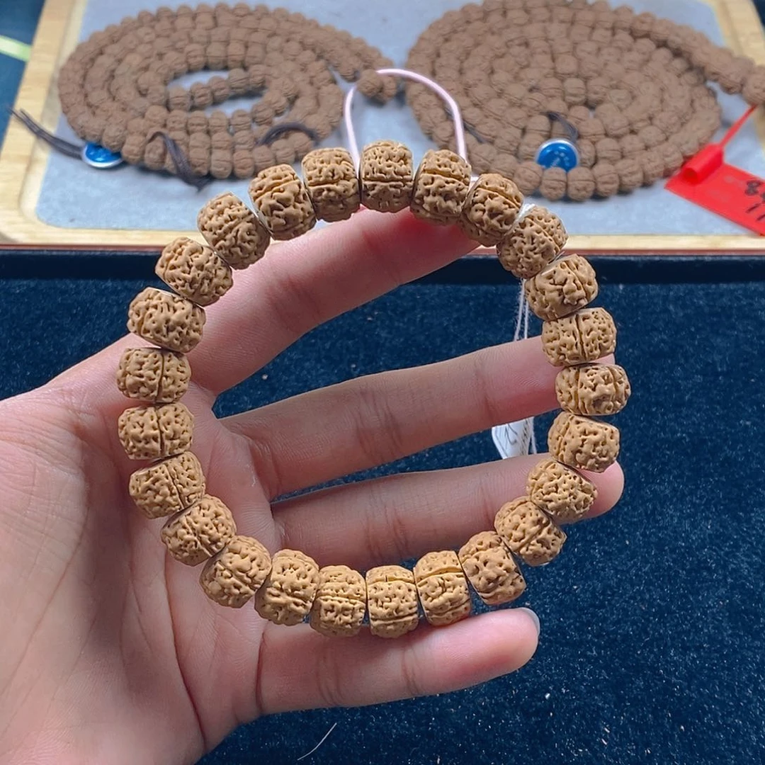 吊坠金刚菩提潜水艇