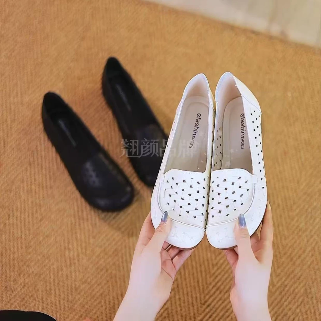 【翘颜品牌】春夏新款时尚圆头复古镂空百搭气质小单鞋2027