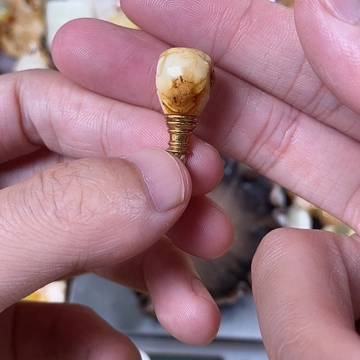 琥珀未镶嵌裸石我