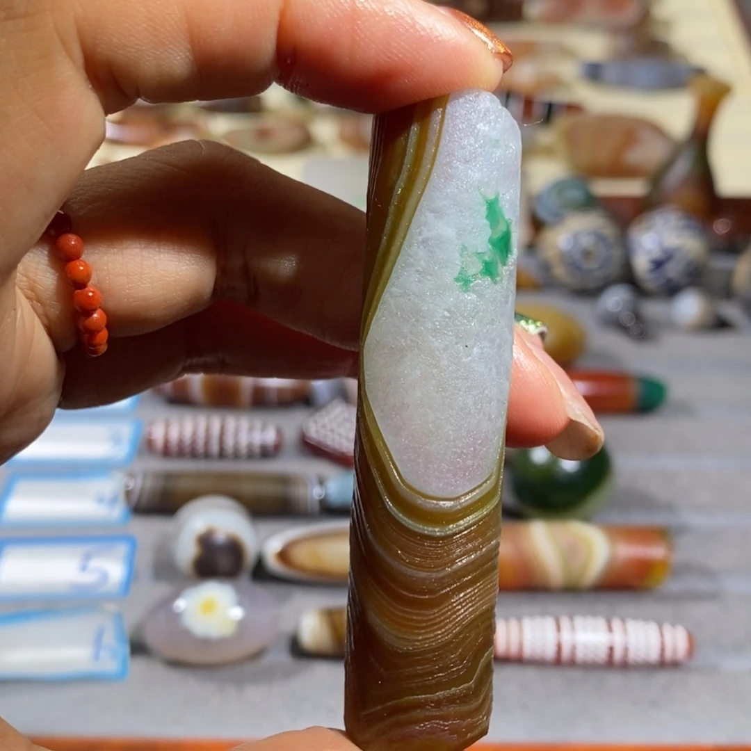 小***喜合金颈饰玛瑙/玉髓
