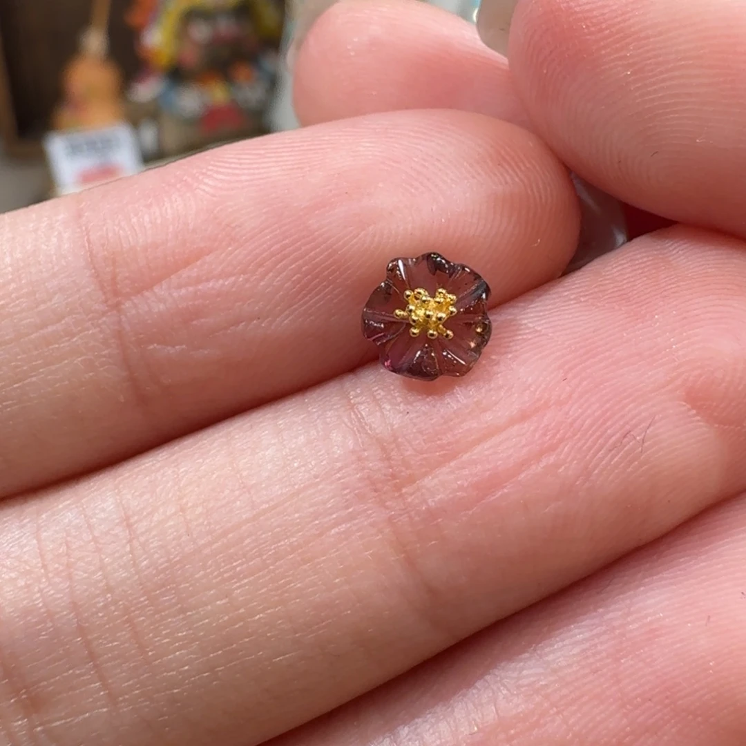 18K金镶嵌花花配饰碧玺
