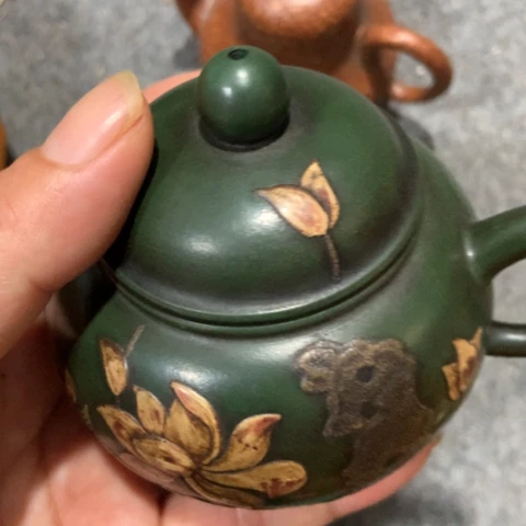 吴***锋陶瓷摆件爱好者摆件