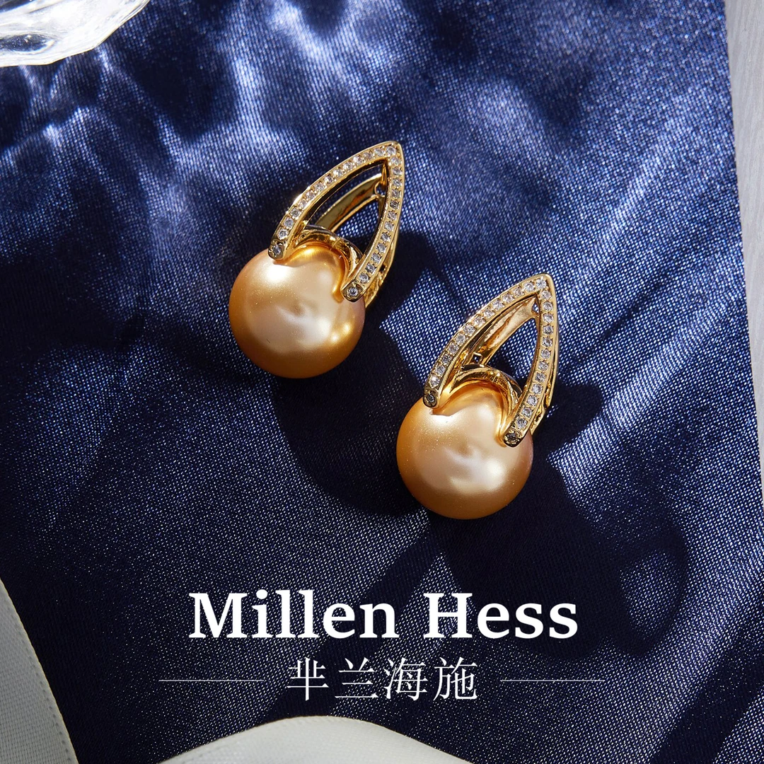 铜合金仿珍珠耳饰 金尖塔耳环秋冬高级感2025女爆新款高贵上档次