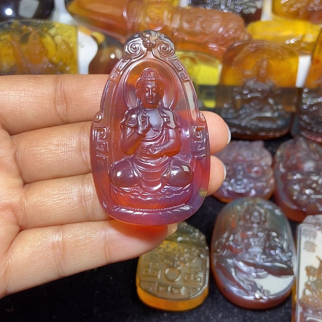 琥珀未镶嵌颈饰缅甸天然琥珀吊坠