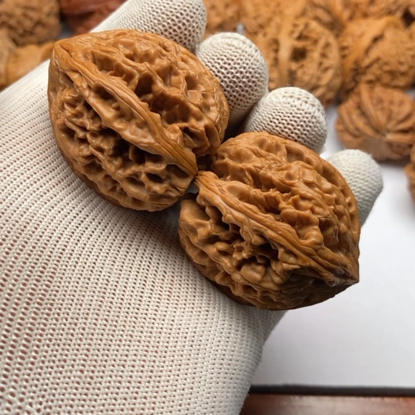 【闪购商品】把件文玩核桃19四棱