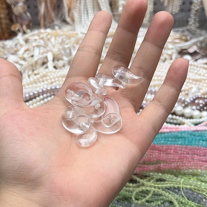 未镶嵌玛瑙/玉髓珠宝半成品2个白水晶吊坠