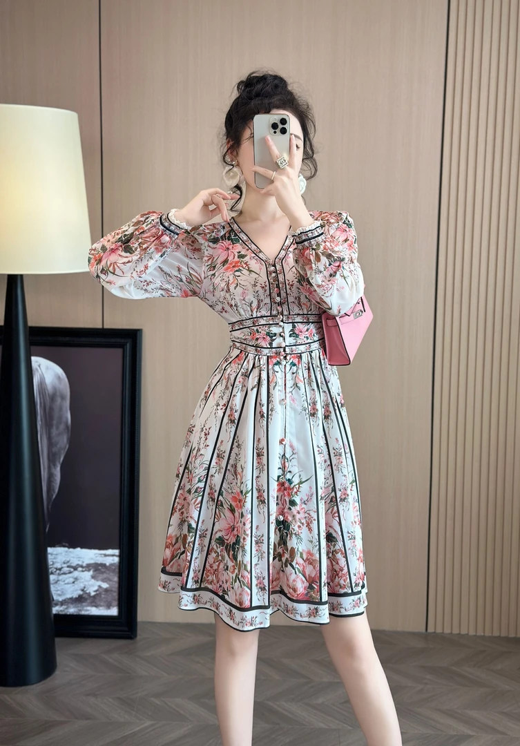 【珍珍粉丝专享】1137显瘦深圳南油高端女装2025夏季新品连衣裙气质