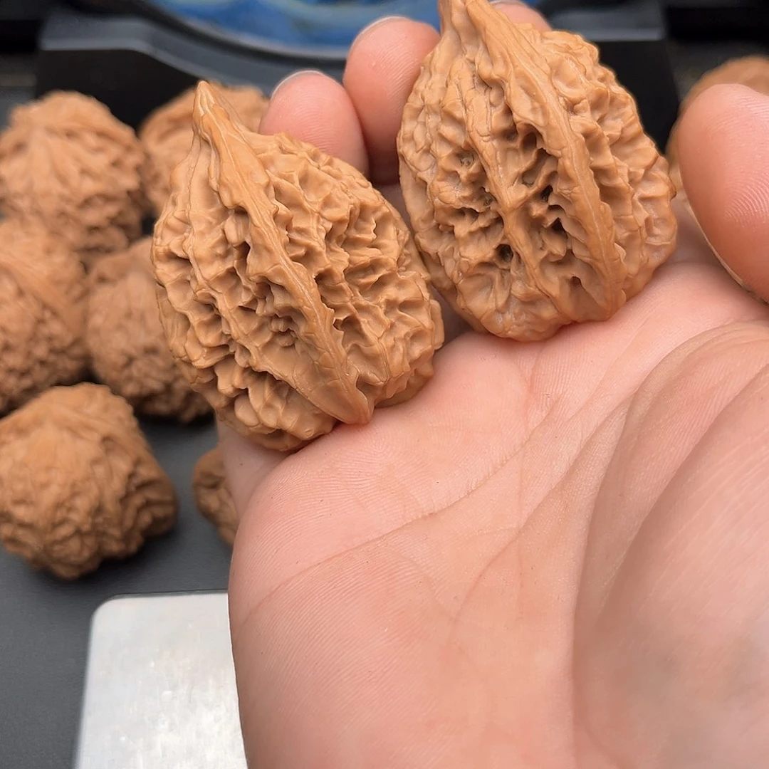 文玩核桃吊坠夜**方柳叶鸡