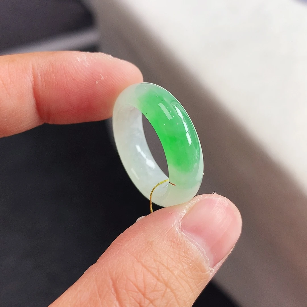 翡翠未镶嵌戒指15号