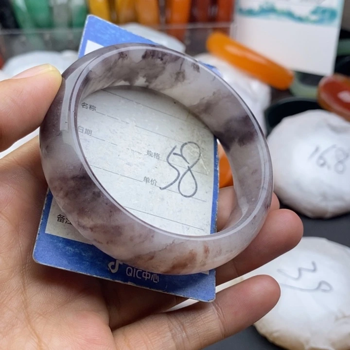 石英质玉未镶嵌手镯