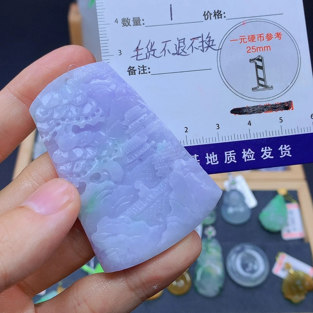 翡翠未镶嵌颈饰翡翠
