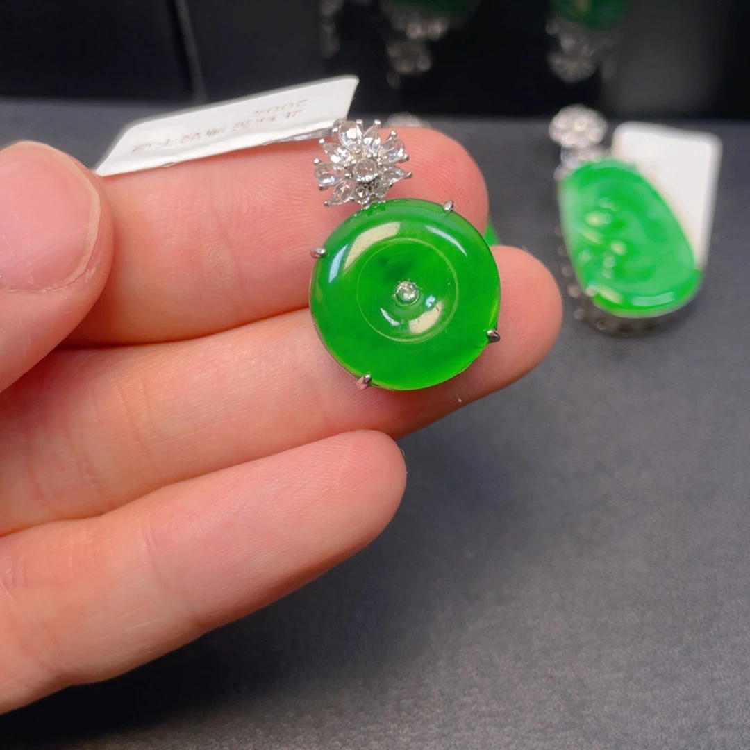 翡翠银S925镶嵌颈饰