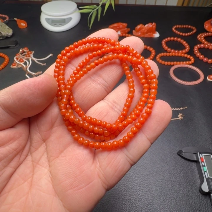 南红玛瑙未镶嵌手链