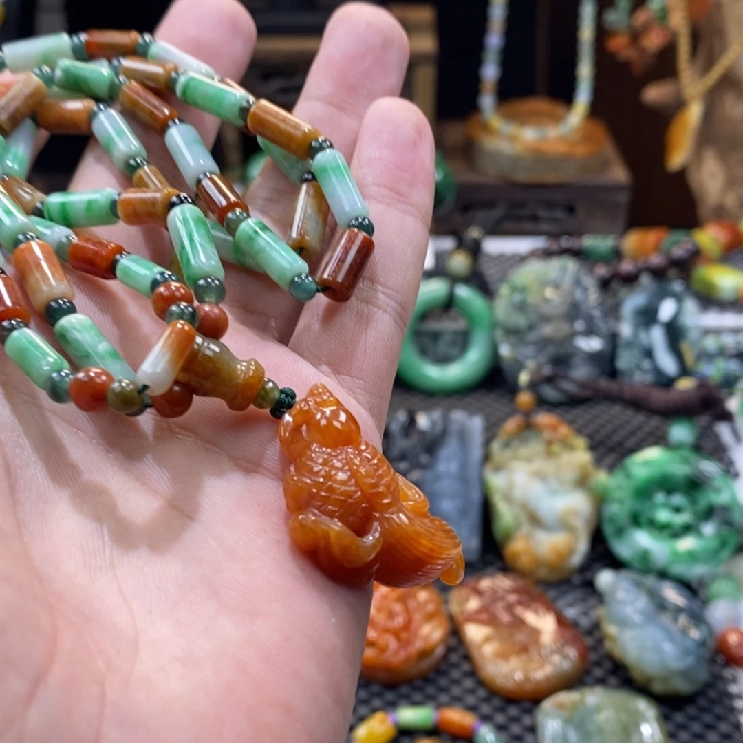 翡翠未镶嵌挂件翡翠