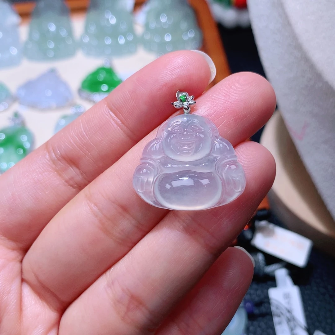 颈饰18K金镶嵌翡翠佛公