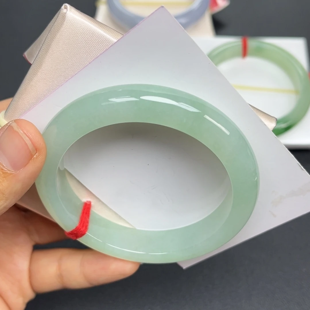 翡翠未镶嵌手镯手镯