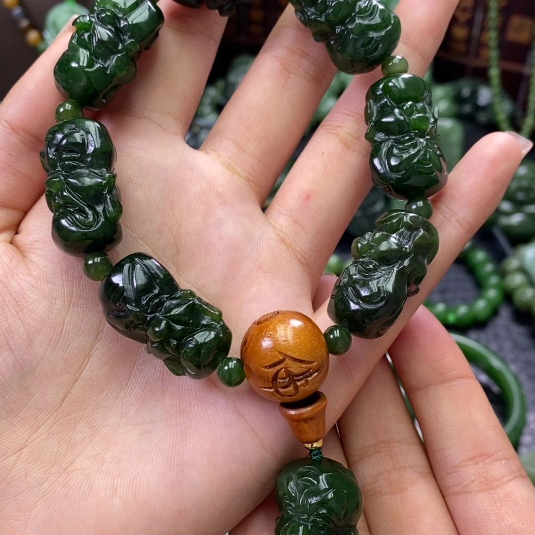 和田玉未镶嵌珠宝奇石