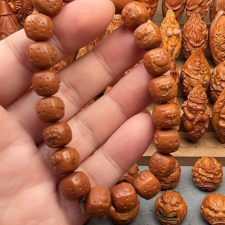 猴头核桃吊坠11尺寸的