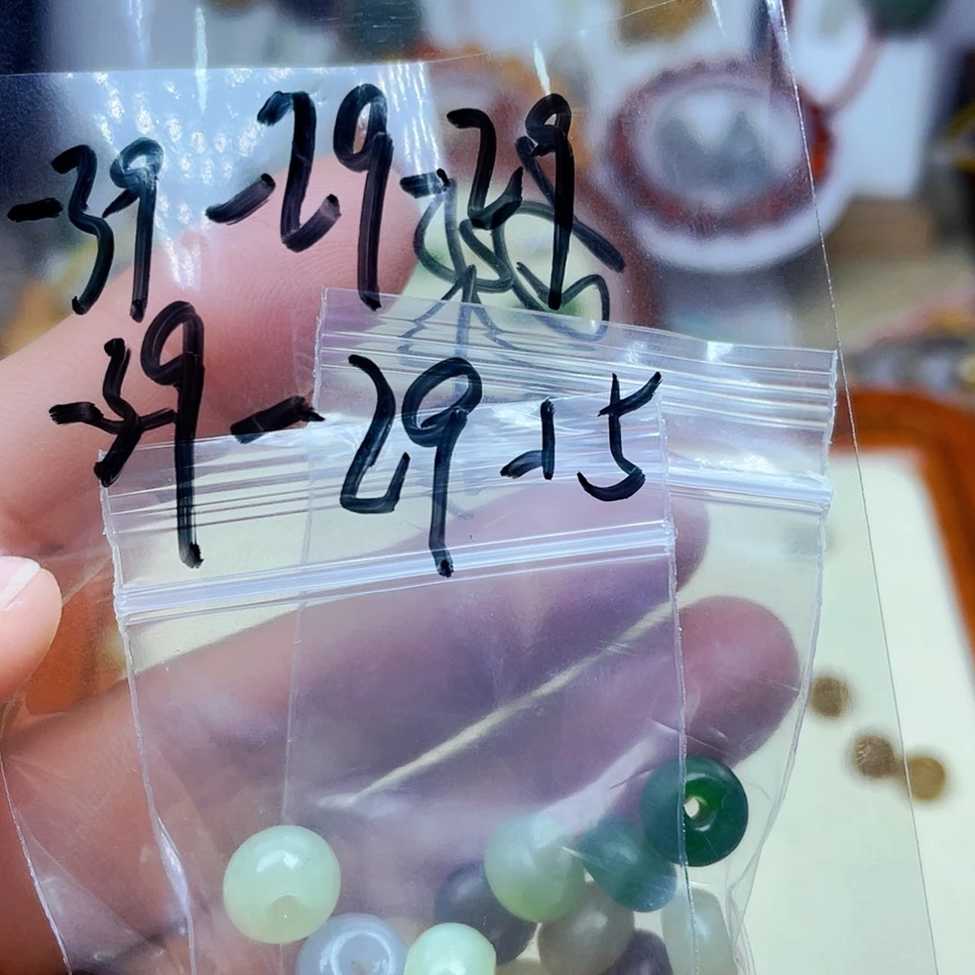 琥珀裸石未镶嵌桀*订制