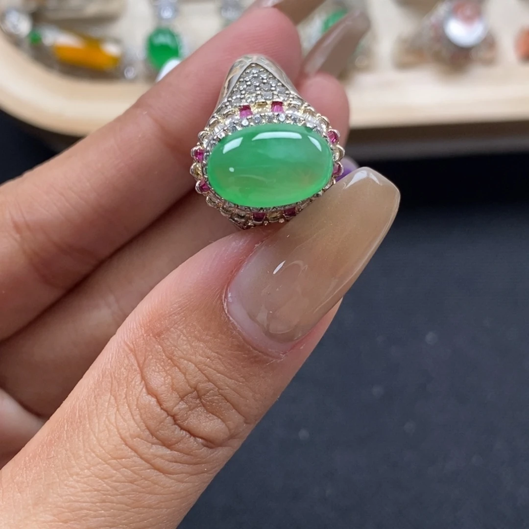 翡翠未镶嵌戒指缅甸天然A货翡翠（福利）