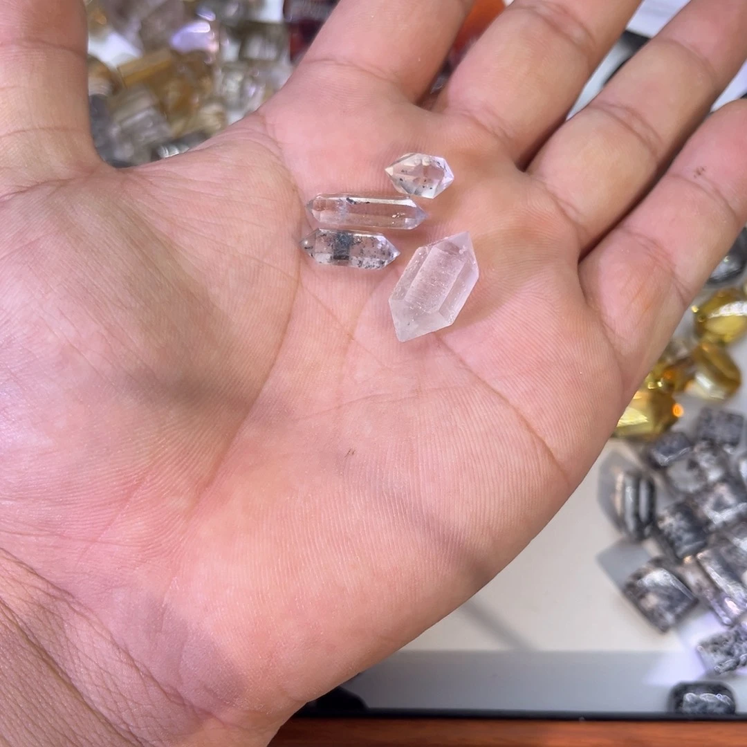 未镶嵌珠宝半成品水晶时**娆5号
