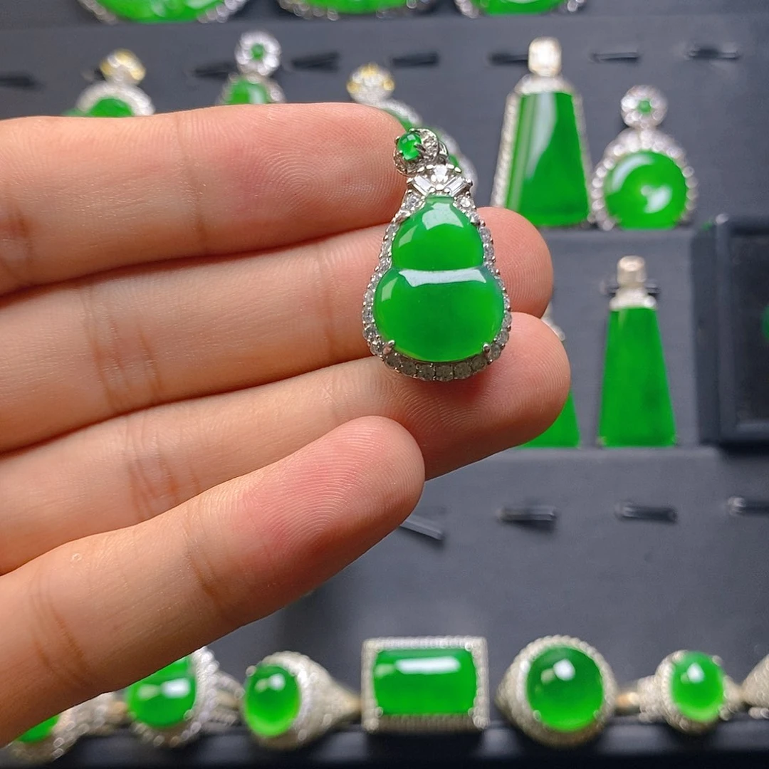 翡翠银S925镶嵌吊坠(赠链)吊坠