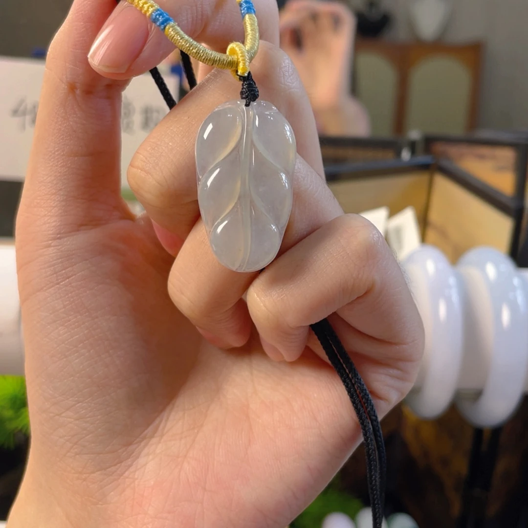 翡翠未镶嵌颈饰缅甸翡翠