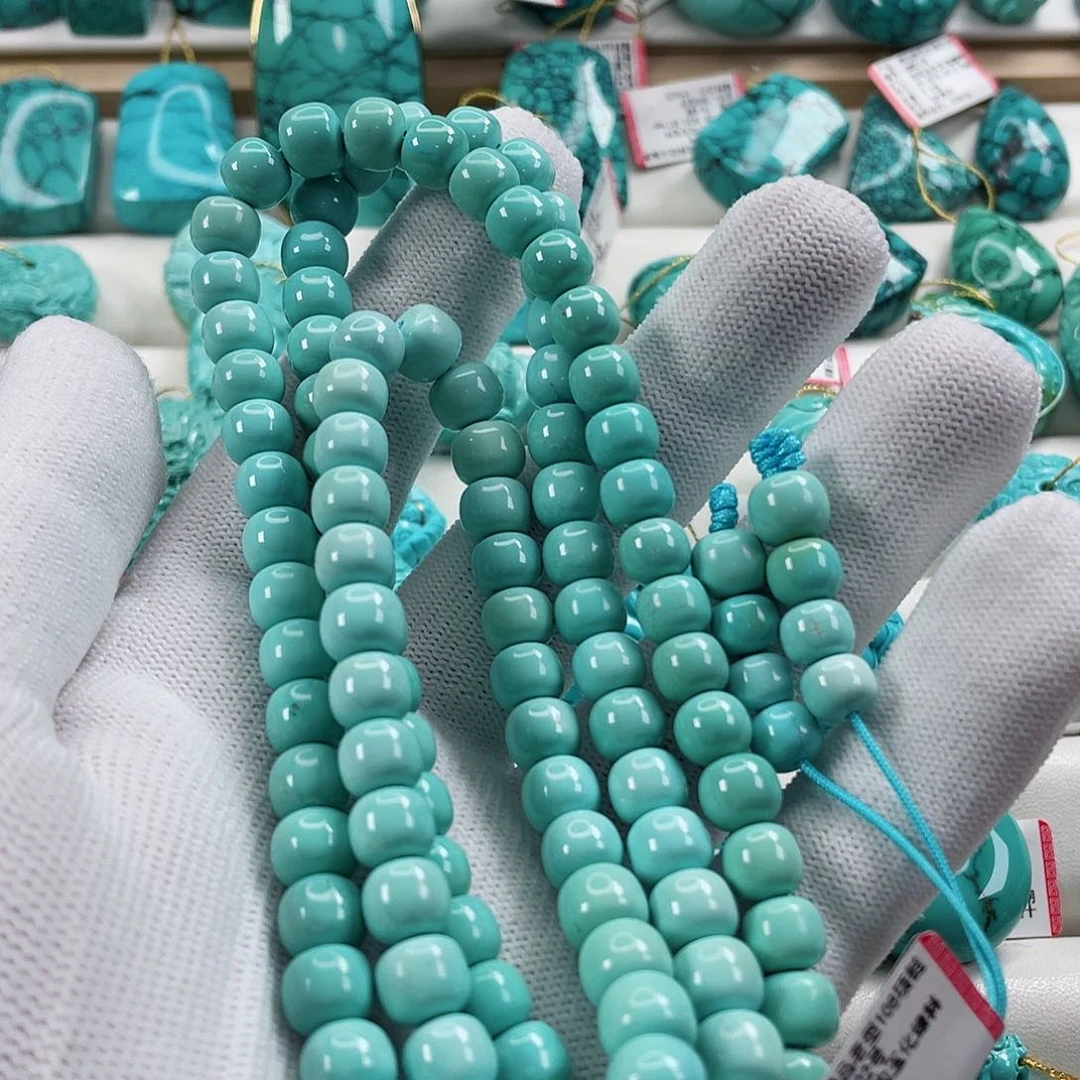 绿松石颈饰未镶嵌