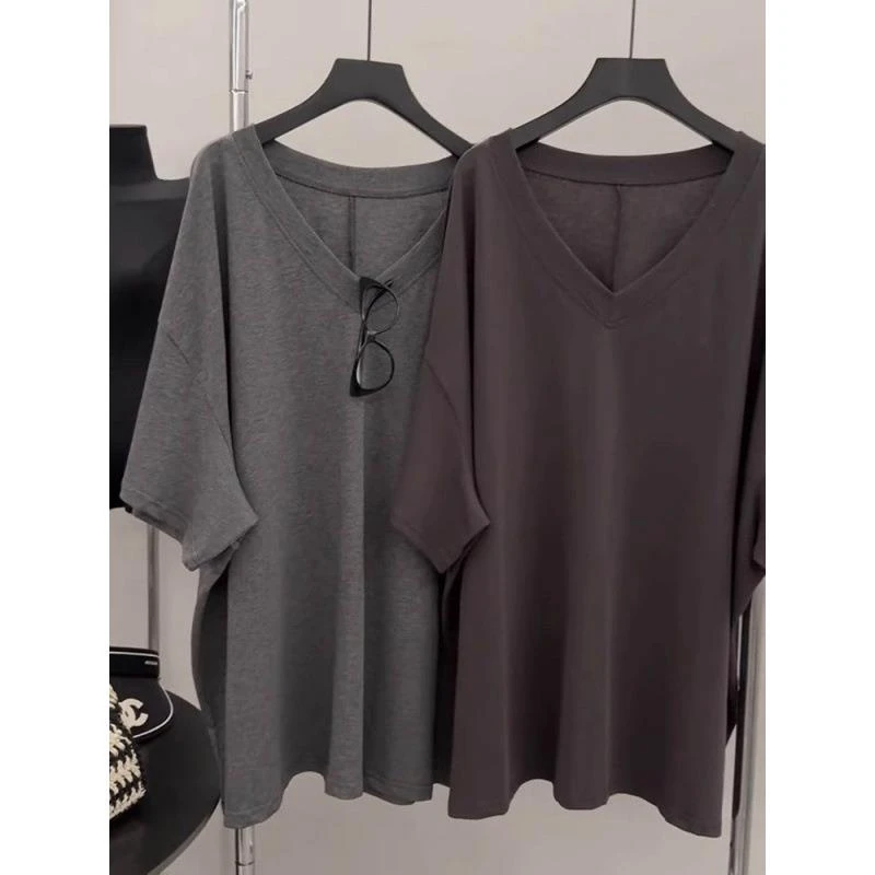 胖MM大码300斤韩系V领显瘦短袖T恤女夏季慵懒遮肚宽松冰丝上衣女