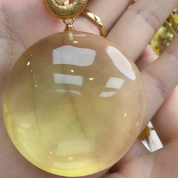 琥珀未镶嵌珠宝奇石