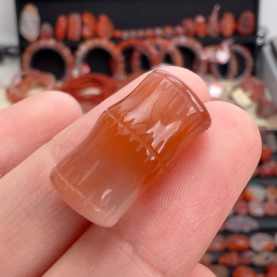 南红玛瑙未镶嵌颈饰竹节