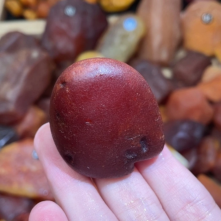 琥珀未镶嵌珠宝奇石吊坠