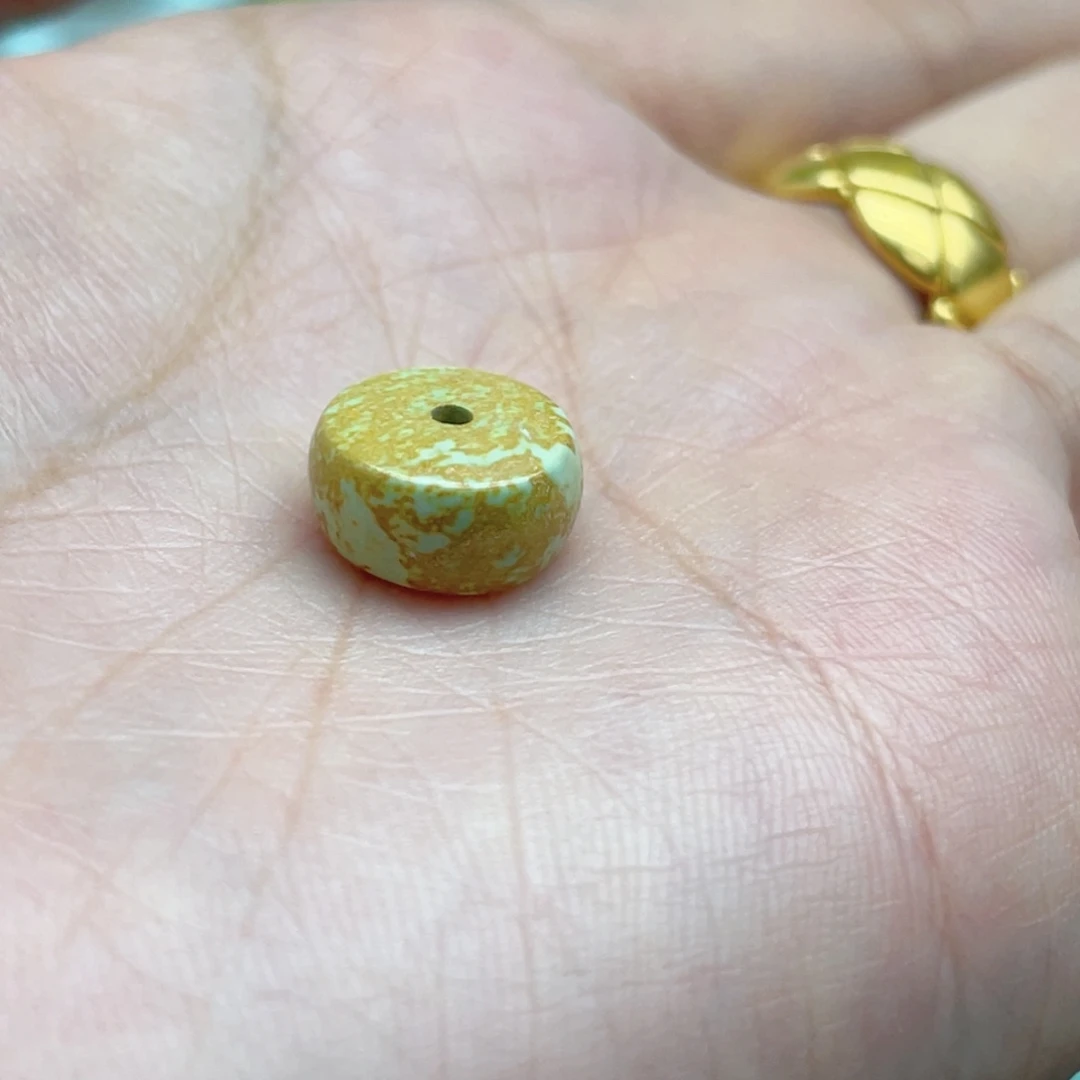 南红玛瑙未镶嵌珠宝半成品