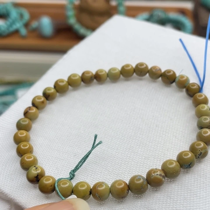 绿松石未镶嵌珠宝