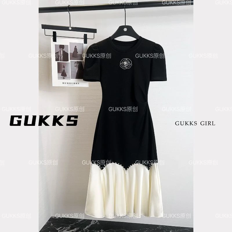 GUKKS高档连衣裙女2025夏季新款中年妈妈小众轻奢气质显瘦中长裙