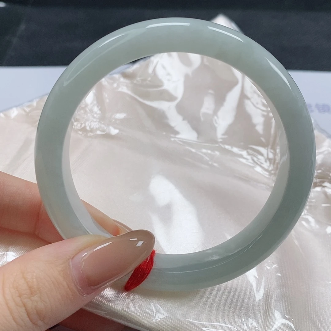 【闪购商品】翡翠手镯未镶嵌424号