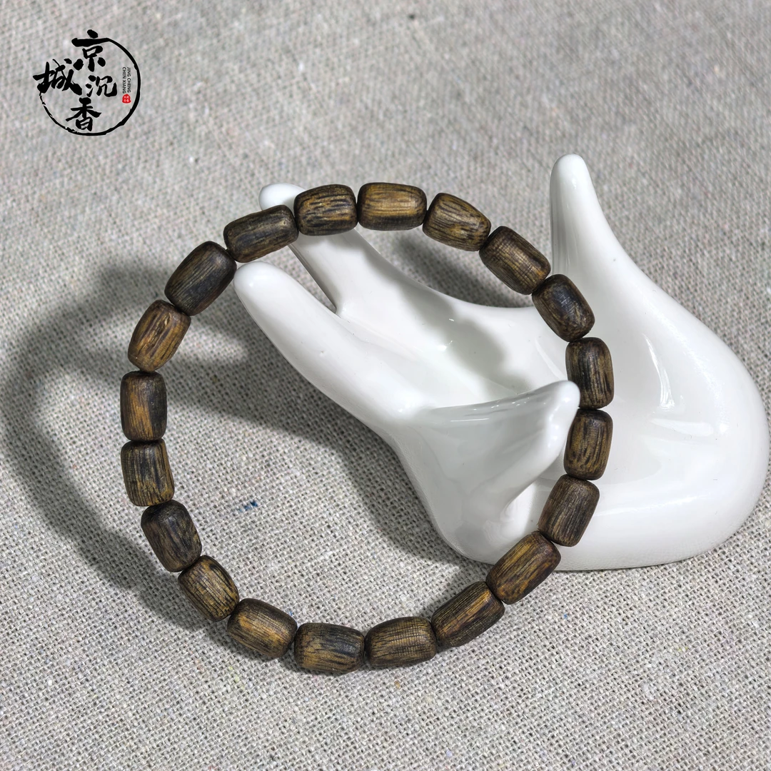 【京城出品】莺歌绿奇楠随型沉香手串