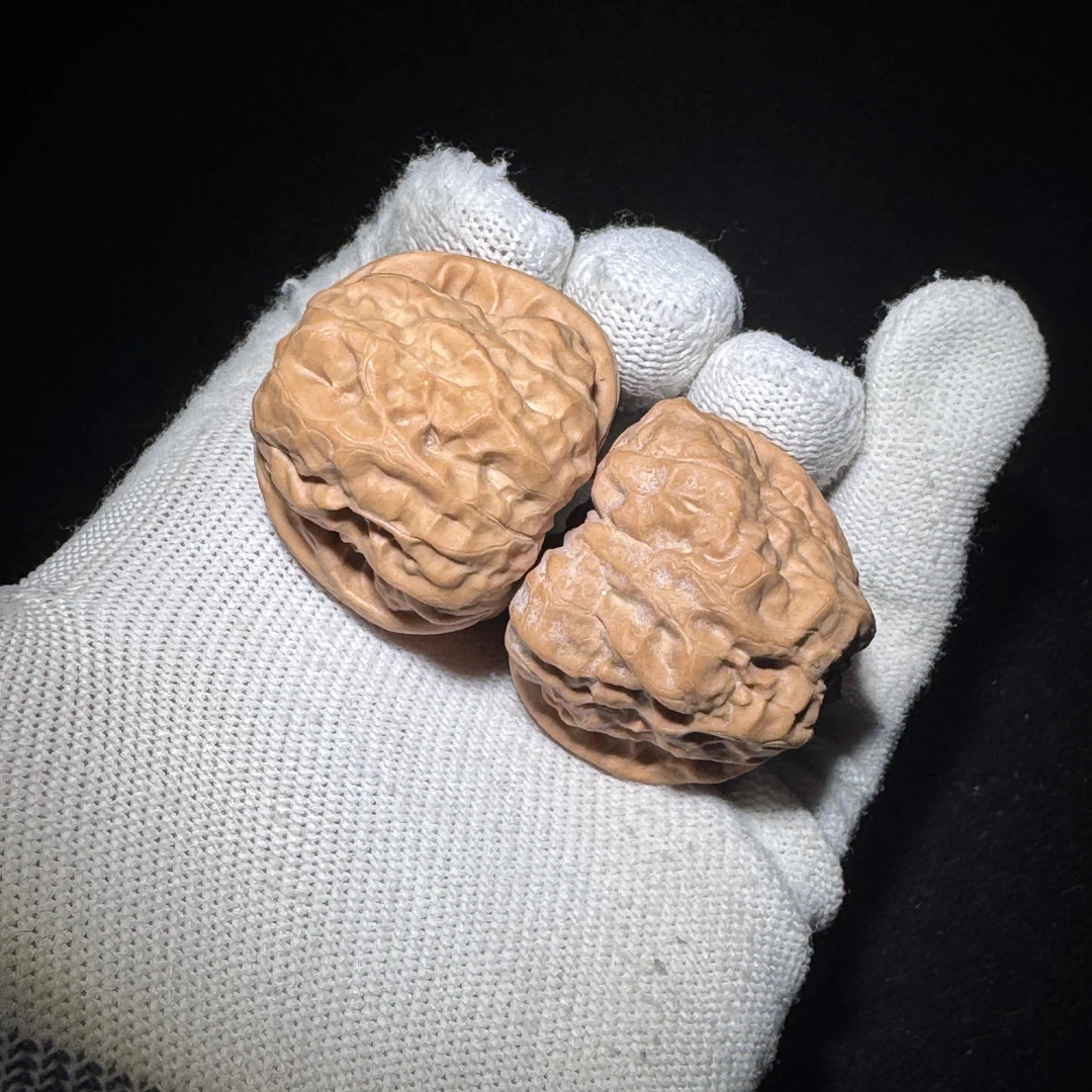 255号水晶皮蛤蟆头文玩走色牛筋红精品对 尺寸:36边39肚32高