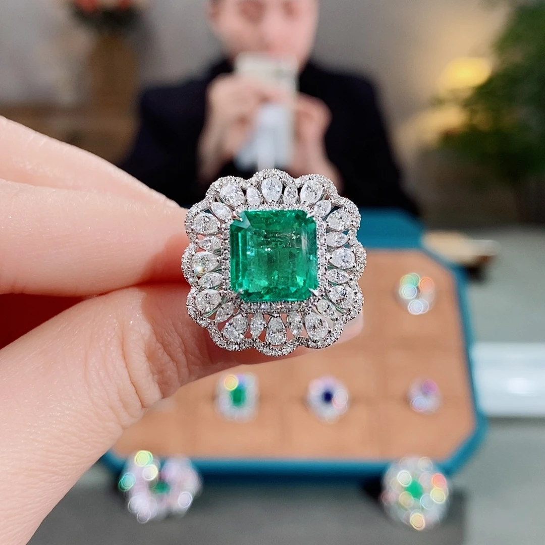 祖母绿戒指18K金镶嵌4.75ct微油vvg吉尔德两用款