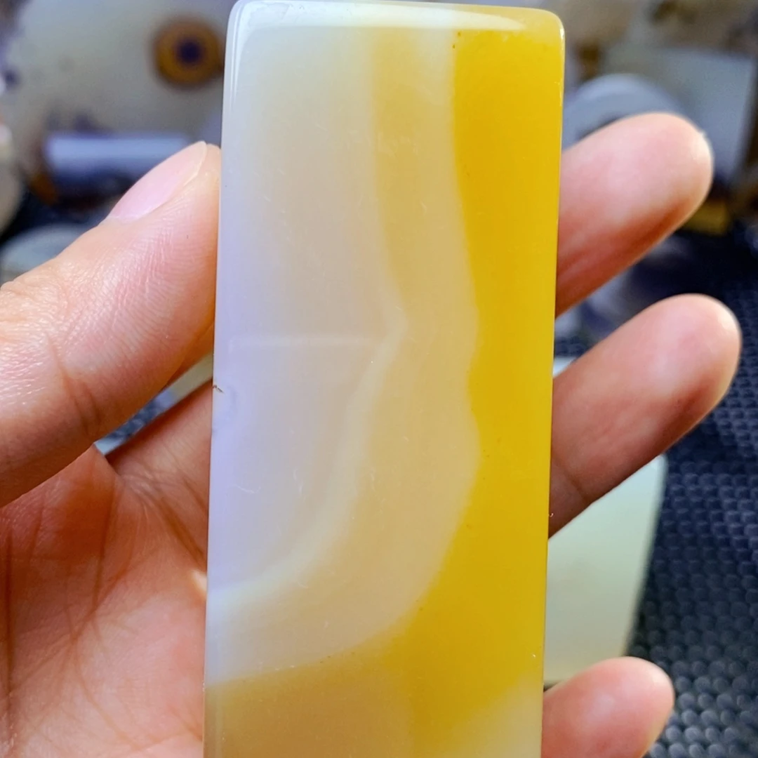 玛瑙/玉髓未镶嵌珠宝奇石