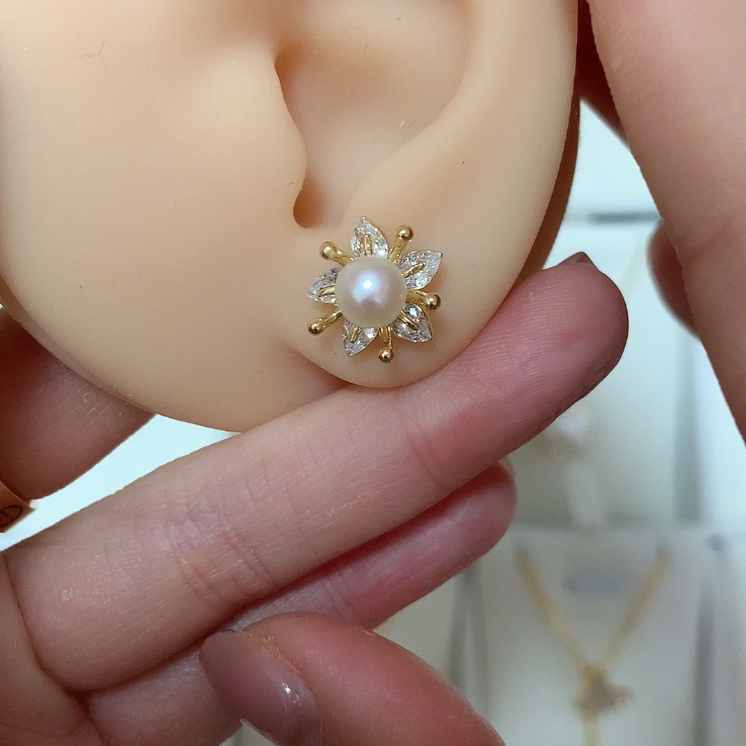 淡水珍珠颈饰合金