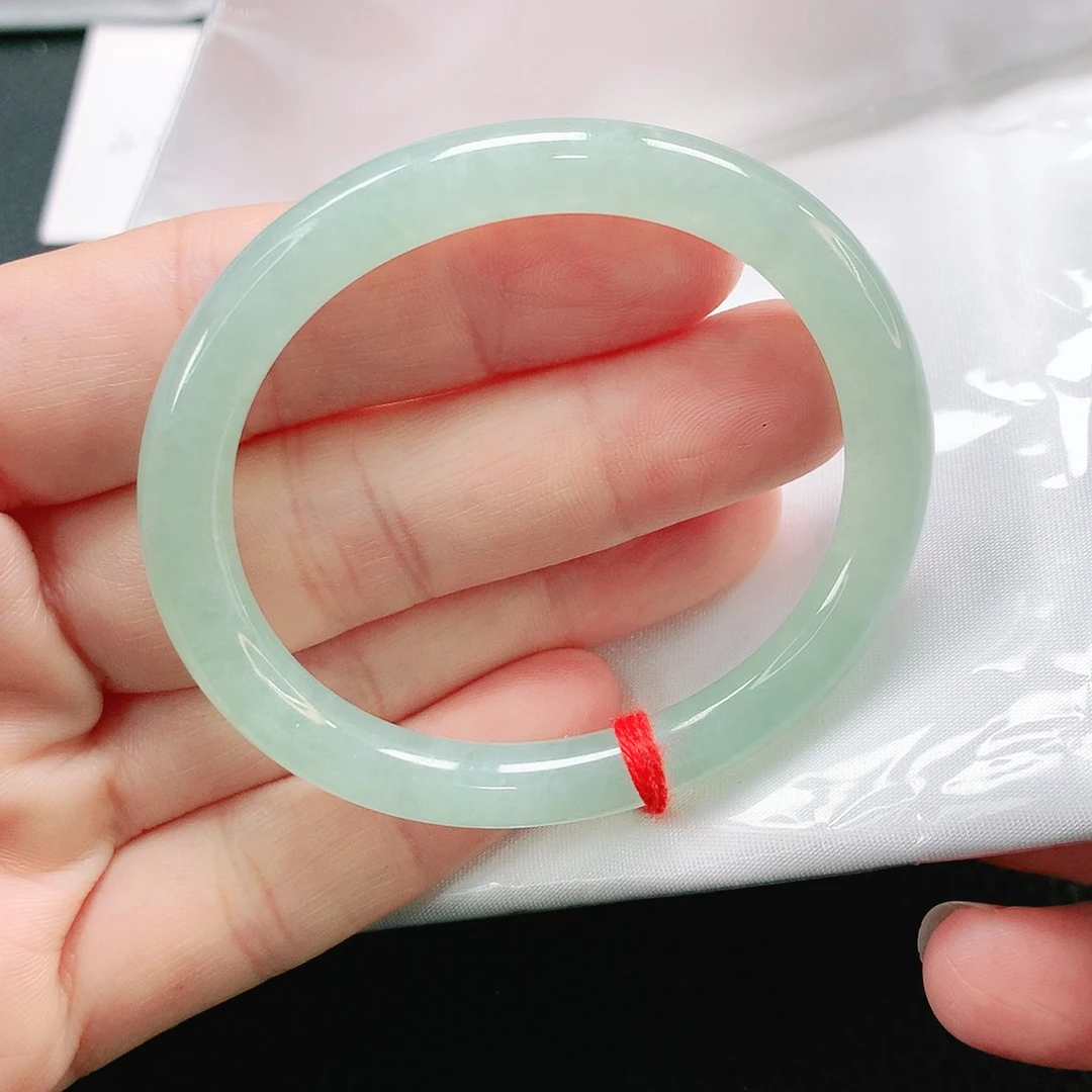 未镶嵌手镯翡翠50贵妃