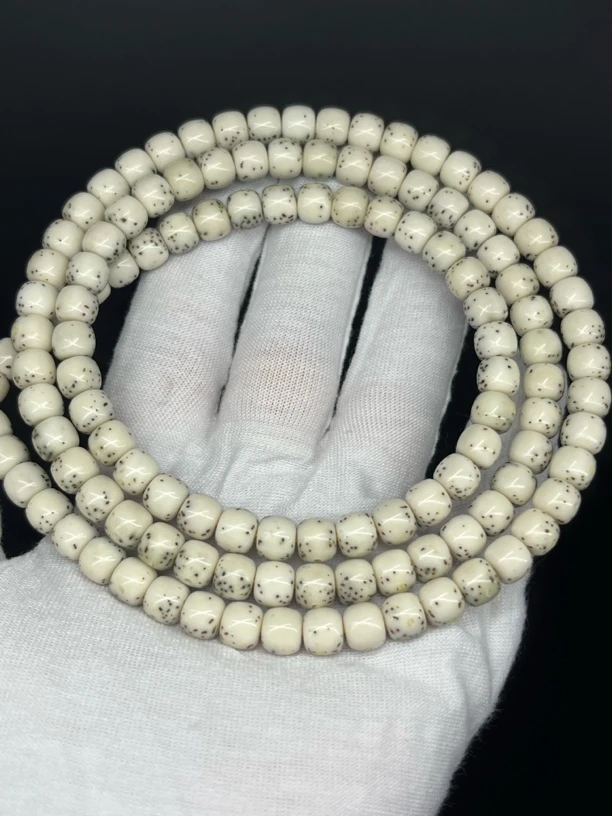 石玉料冰糖骨瓷通体大半壁留白7x6桶珠，原生态星月菩提，一物一图