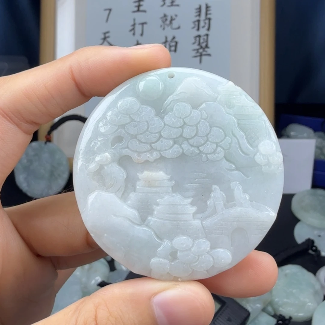 翡翠未镶嵌颈饰翡翠