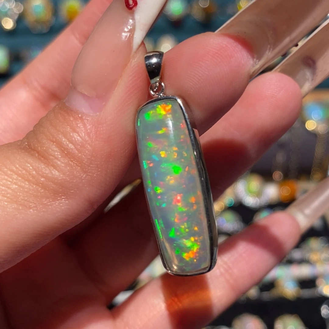 欧泊银S925镶嵌吊坠