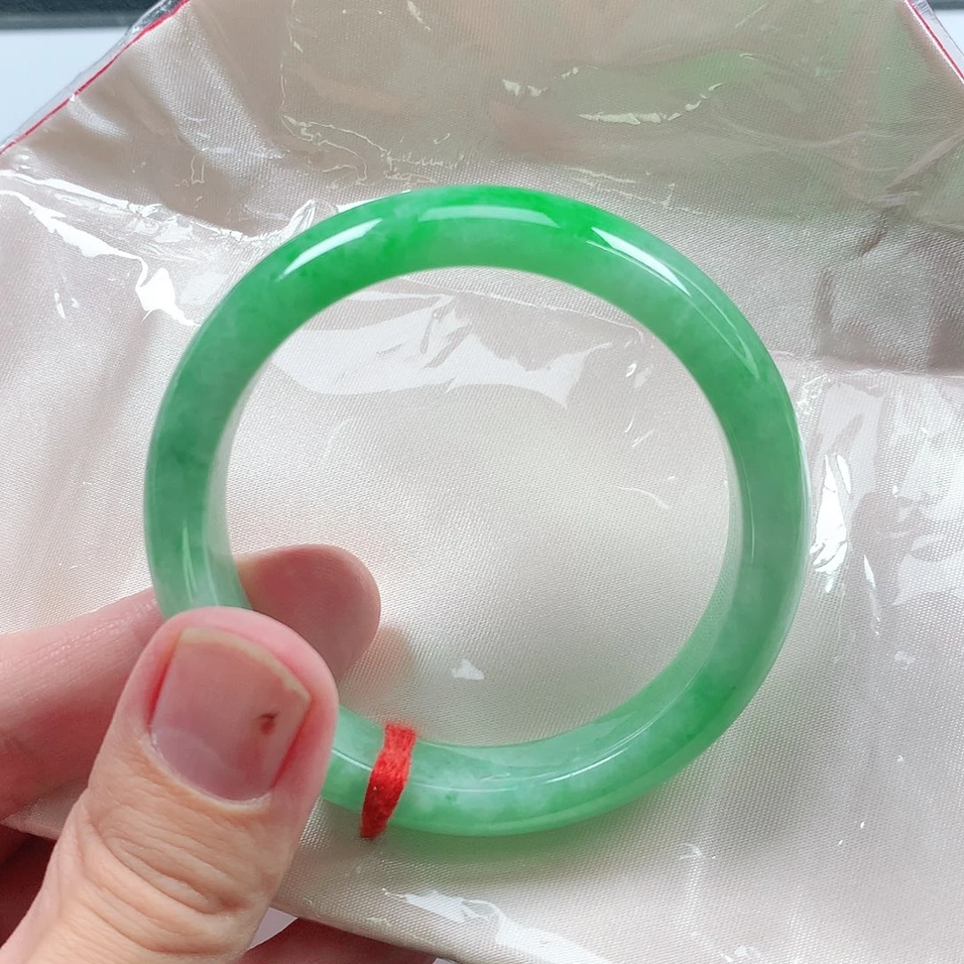 翡翠手镯未镶嵌翡翠31529