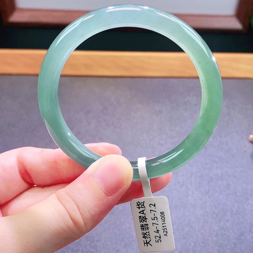 未镶嵌手镯翡翠天然翡翠