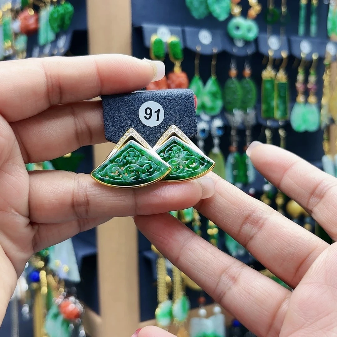 梅***理翡翠银S925镶嵌耳饰耳坠