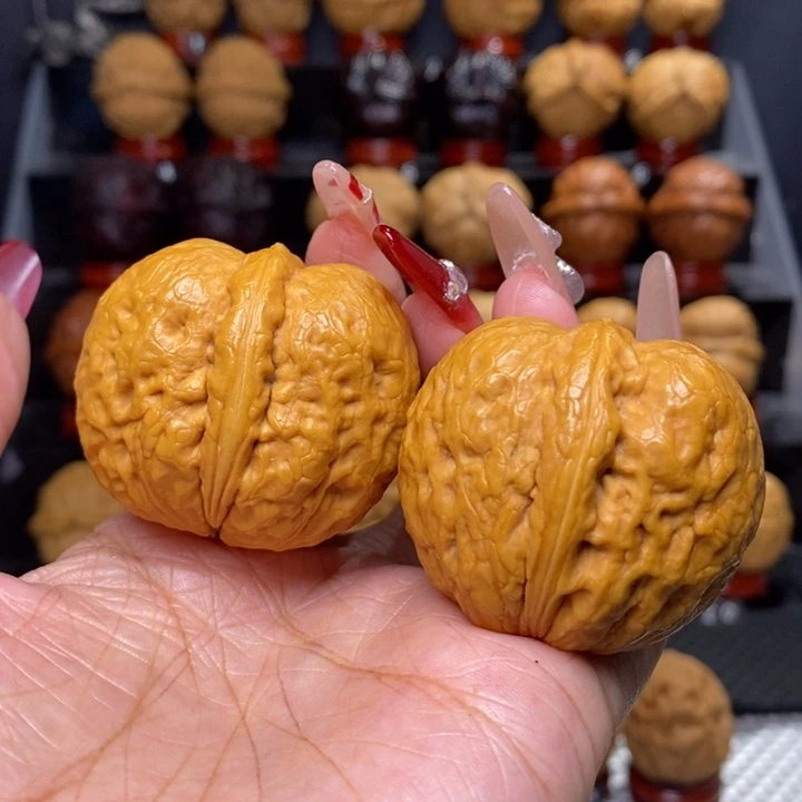 文玩核桃把件炸二52号