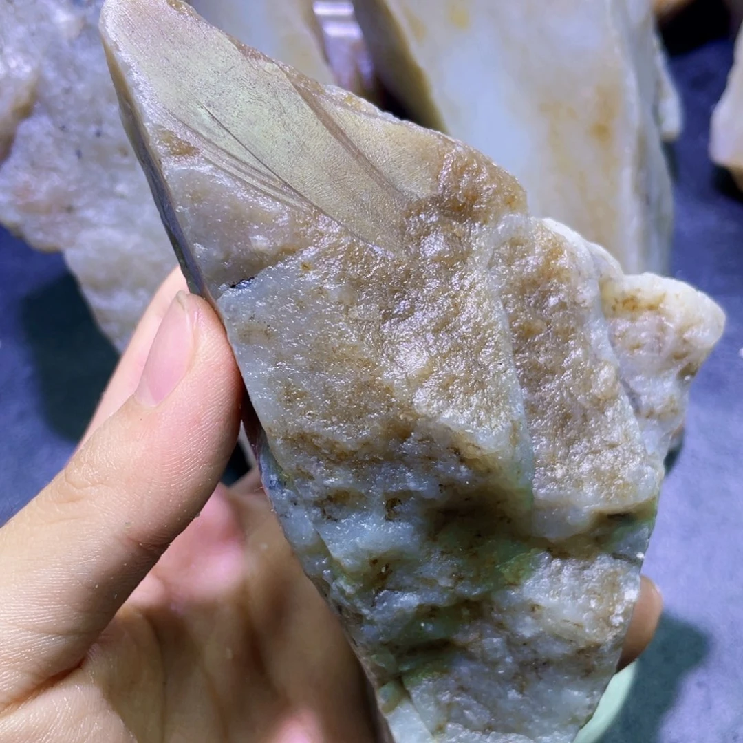 和田玉未镶嵌珠宝半成品